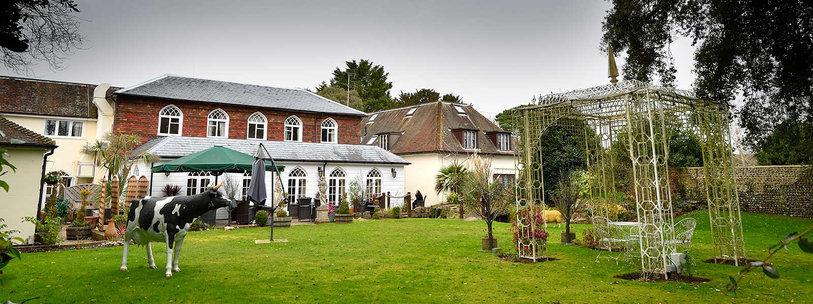 Angmering Manor Angmering Manor is a stunning country house hotel